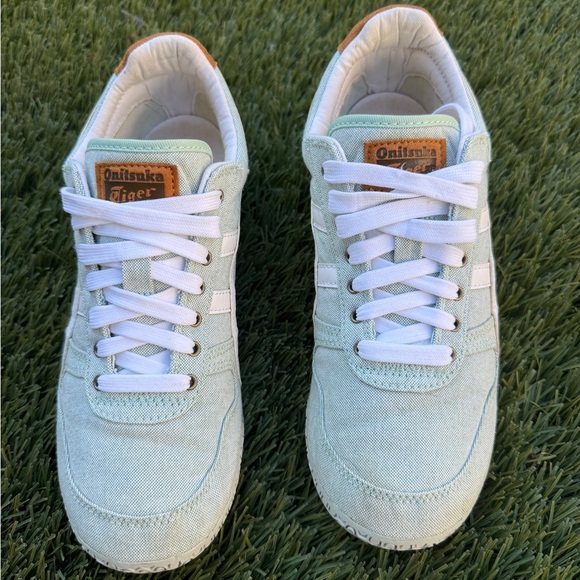 Onitsuka Tiger Mint Green Sneakers with White Stripes - Picture 5 of 10